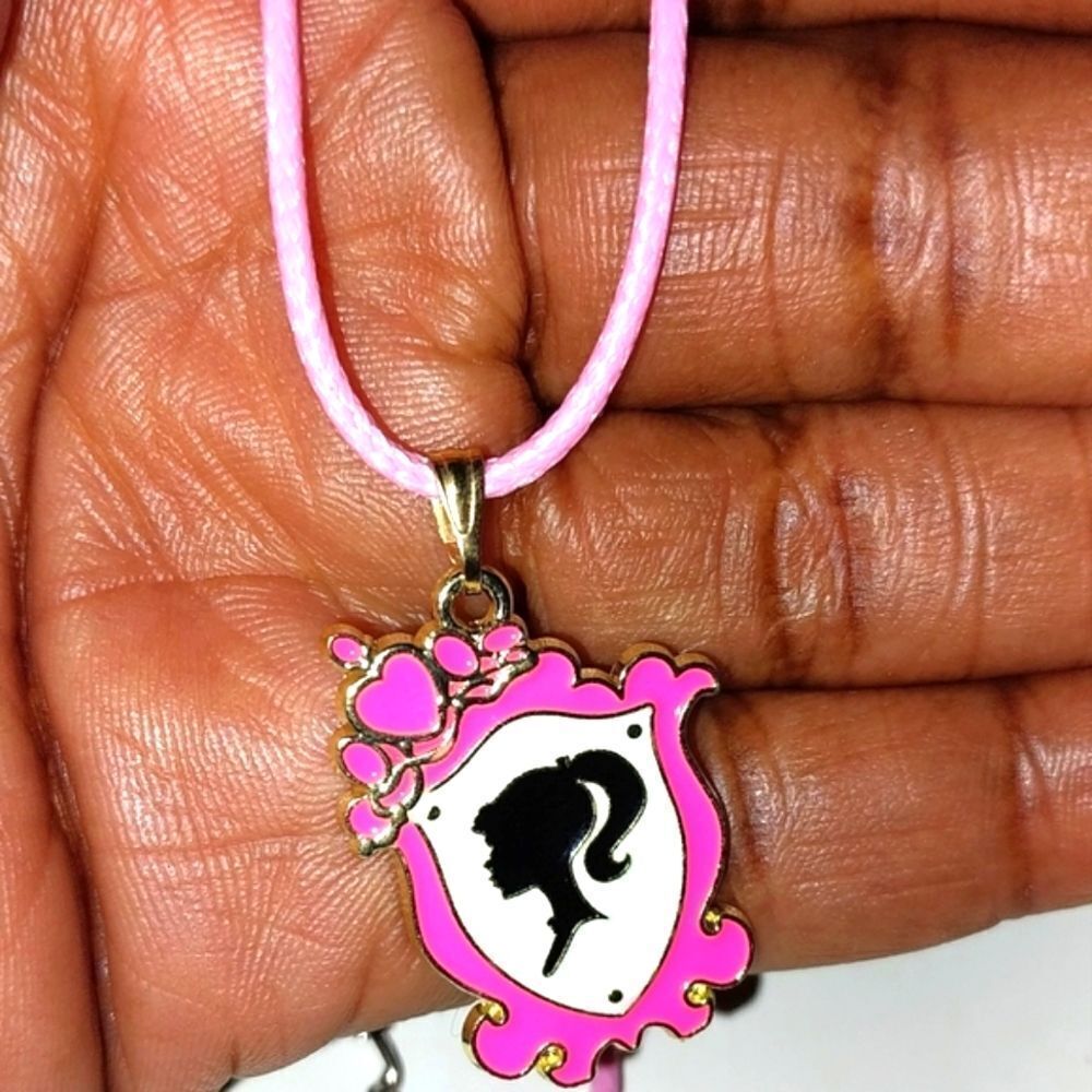 Beautiful barbie necklace for women and kids
